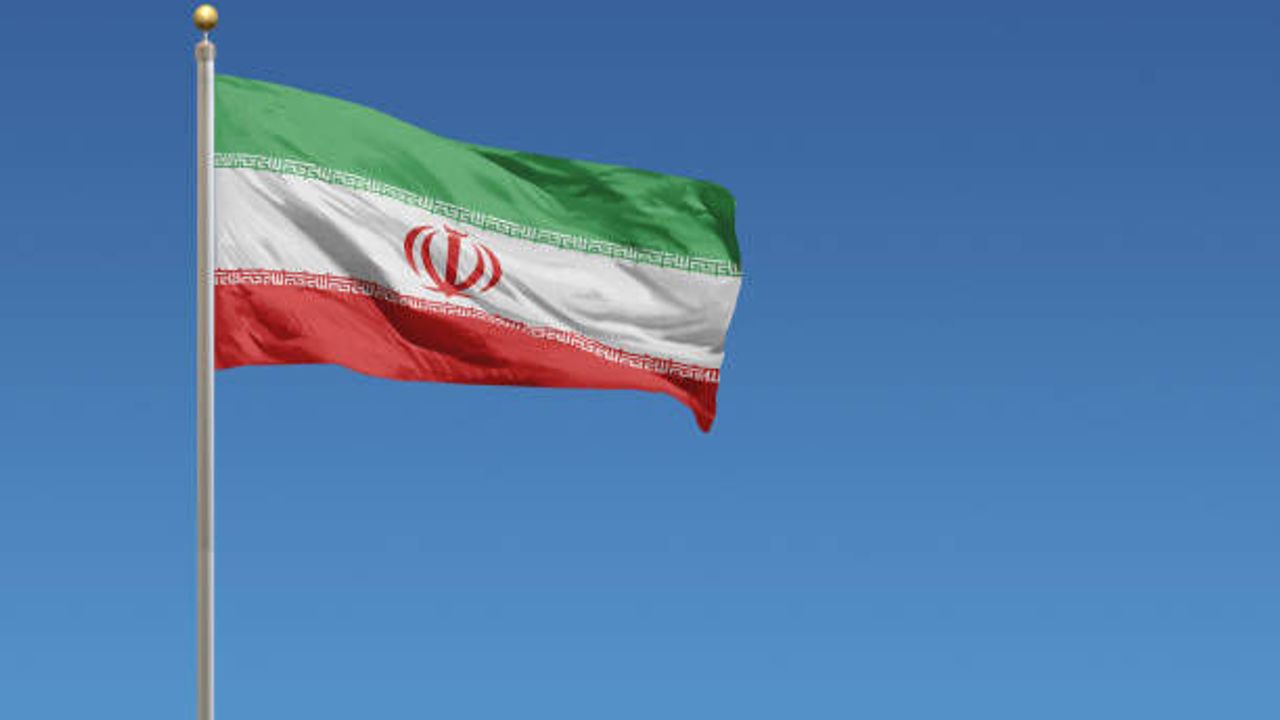 iran-hurmuz-bogazindan-son-24-saatte-2-1334367-396424-1